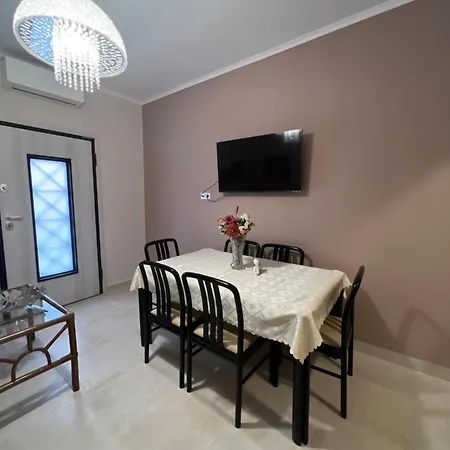 Apolonia House Athens