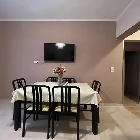 Apartment Apolonia House *