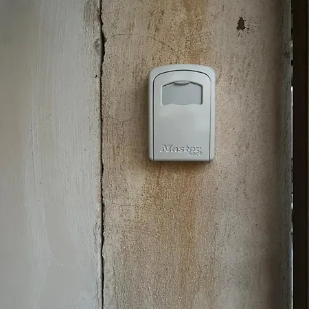 Apolonia House Apartment